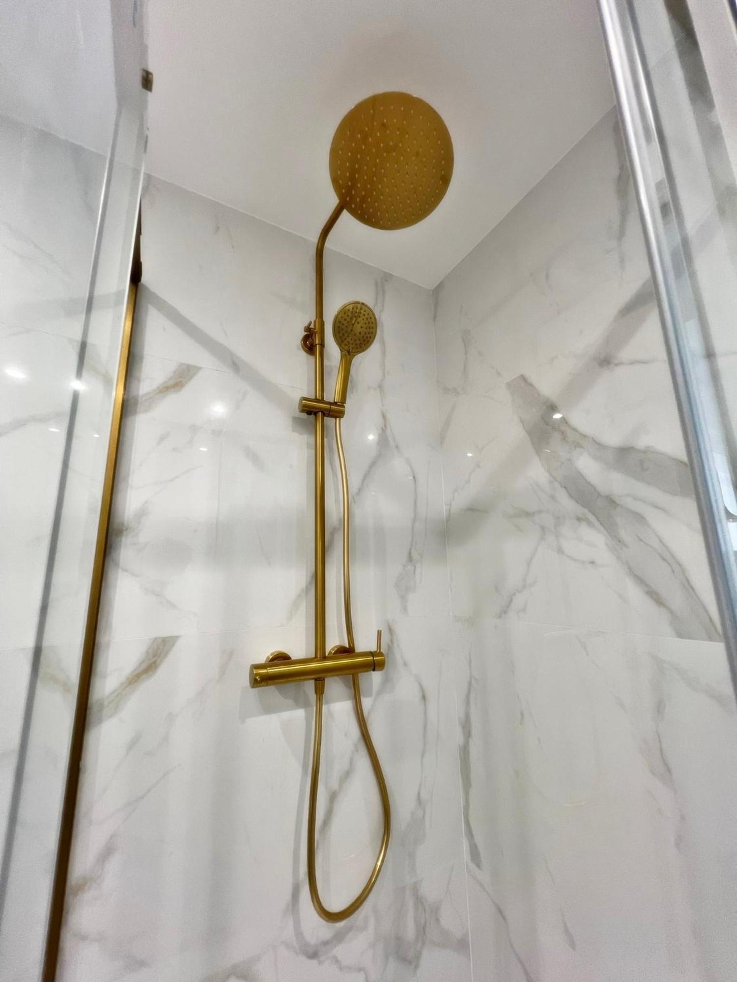 Appartement New & Luxurious